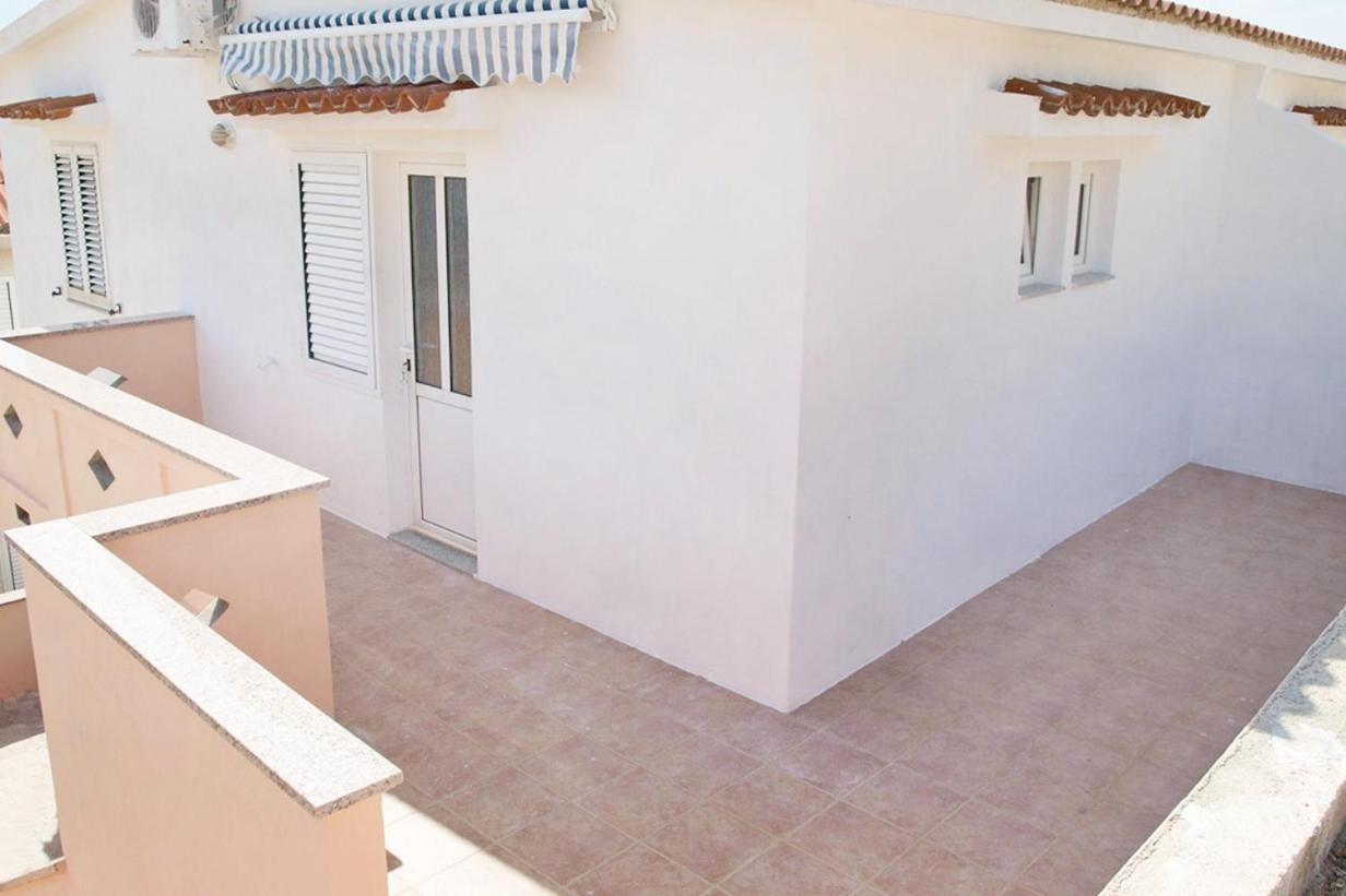 Apartments By The Sea Metajna, Pag - 6351 Exteriör bild